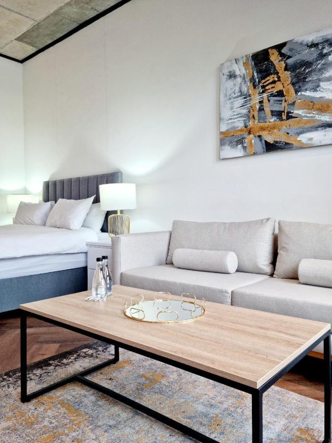 Bridgewater One By Smart *